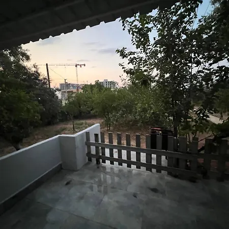 Private House With 1500 M2 Garden *